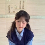 蛋蛋 158.45.C.19歲 #幼齒高中生 鮮嫩可口身體送給妳
